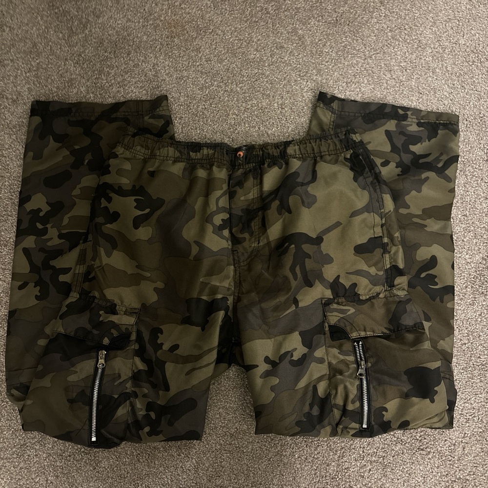 Urban Pipeline Green Camouflage Cargo Pants